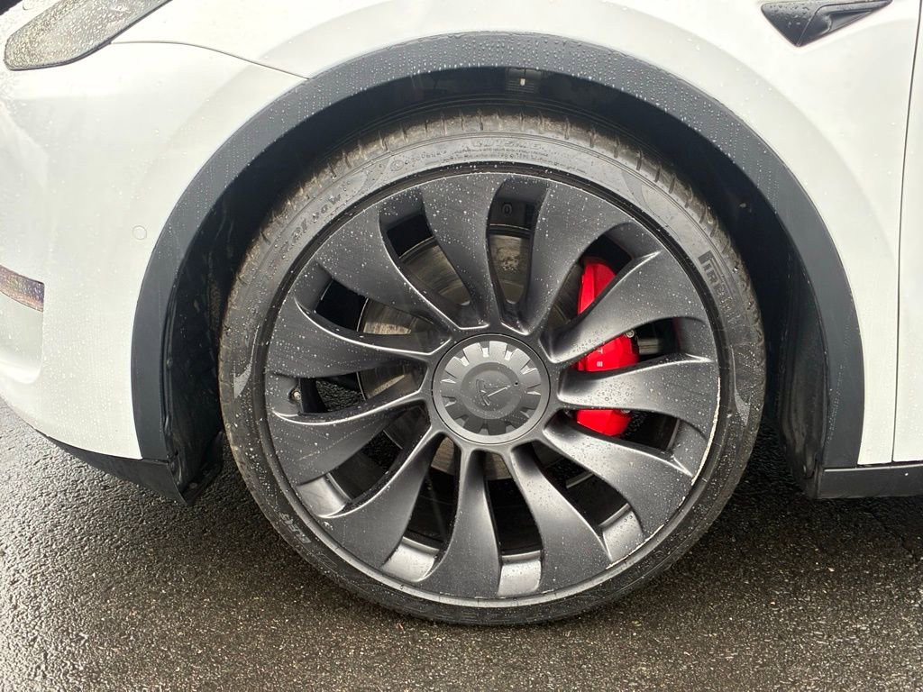 Used 2022 Tesla Model Y Performance image 45