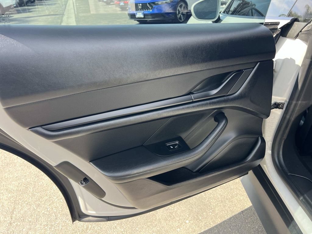 Used 2024 Porsche Taycan RWD image 22