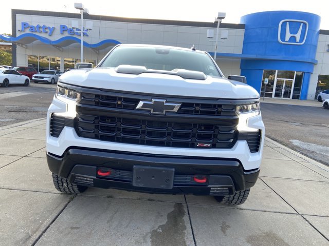 Used 2023 Chevrolet Silverado 1500 LT Trail Boss w/ Protection Package AWD/4WD image 3