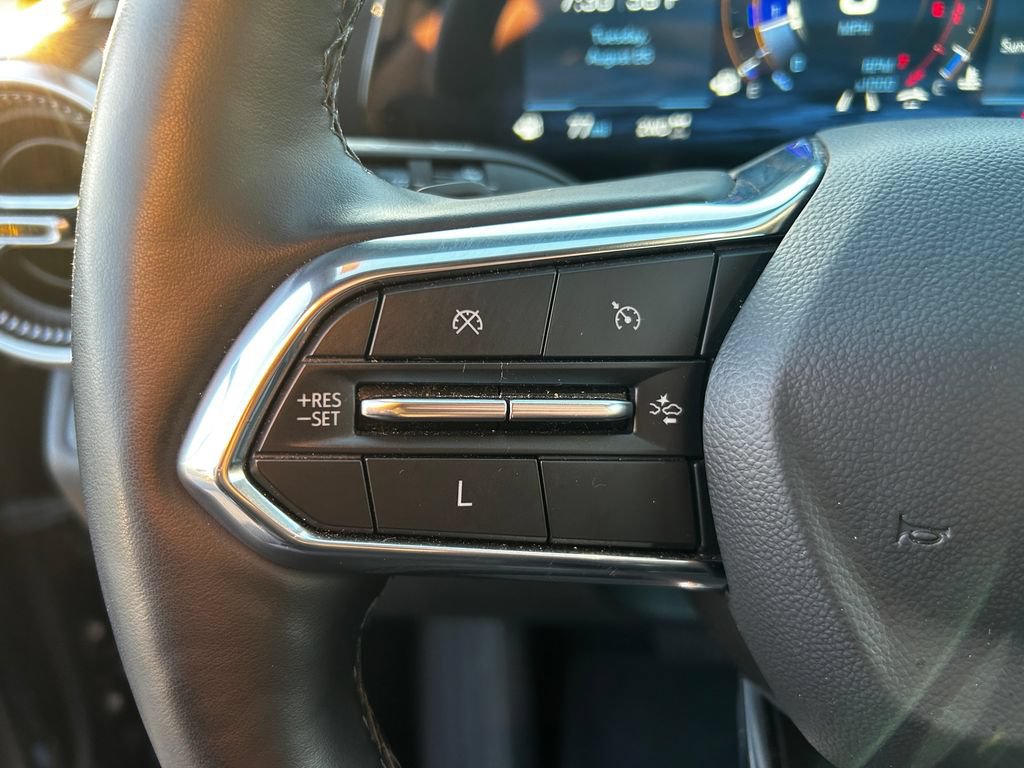 Used 2025 Chevrolet Equinox LT AWD/4WD image 15