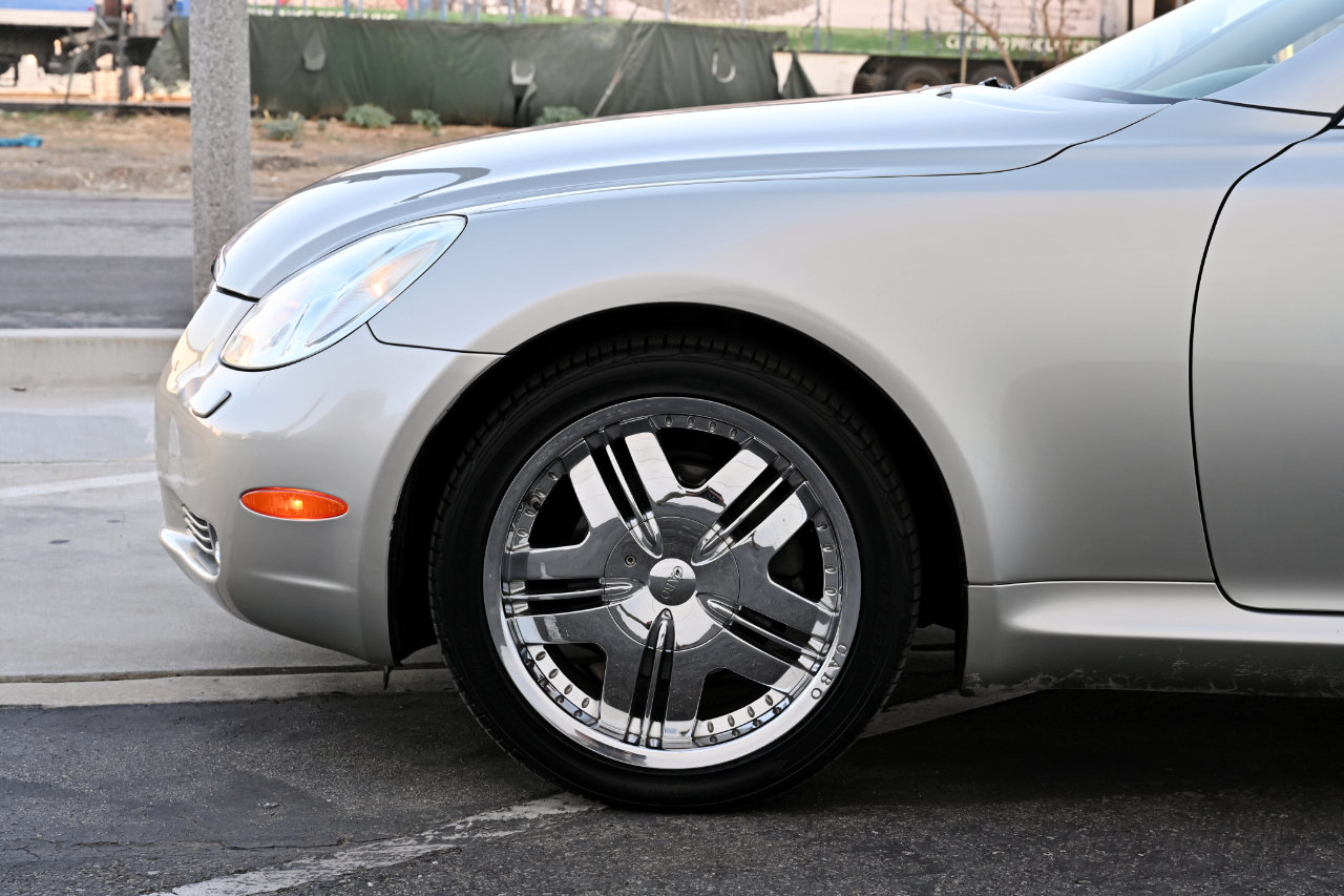 Used 2002 Lexus SC 430 Convertible RWD image 25
