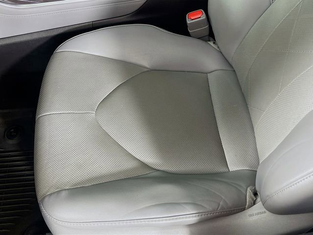 Used 2021 Toyota Highlander Platinum image 21