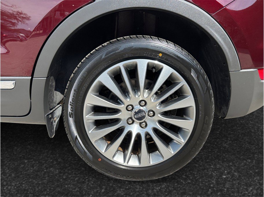 Used 2018 Lincoln MKC Reserve w/ Lincoln MKC Climate Package FWD image 14