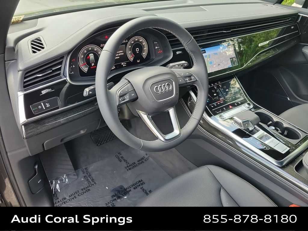 Certified 2025 Audi Q7 3.0T Premium Plus w/ Premium Plus Package AWD/4WD image 10