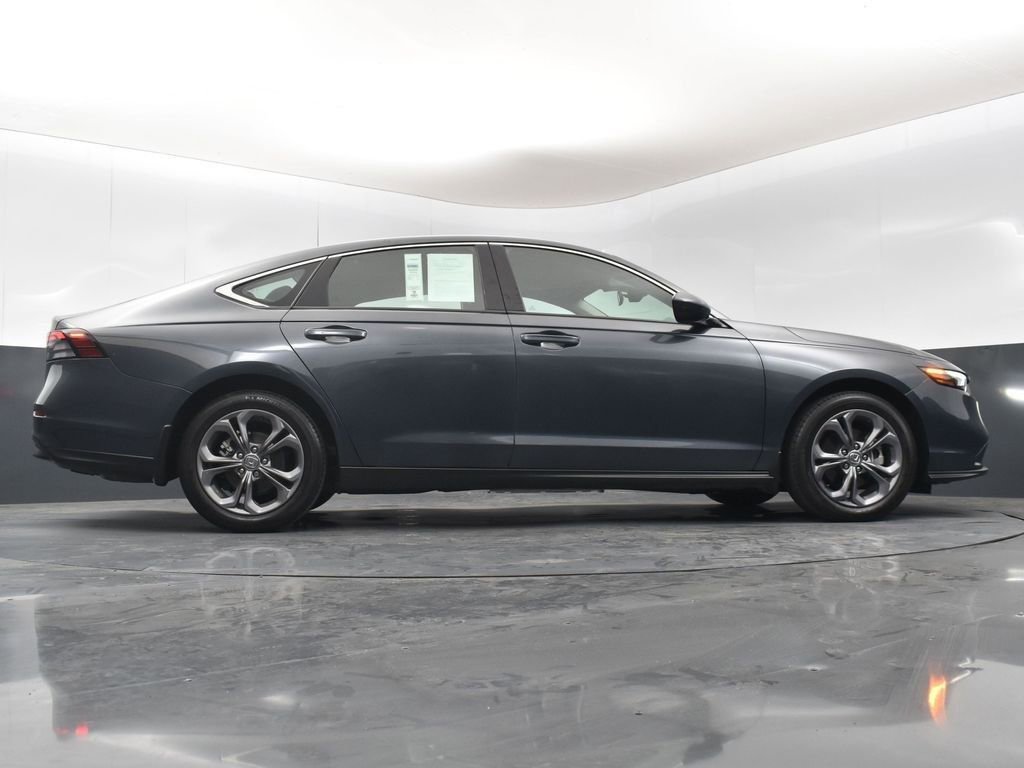 Used 2024 Honda Accord EX image 42