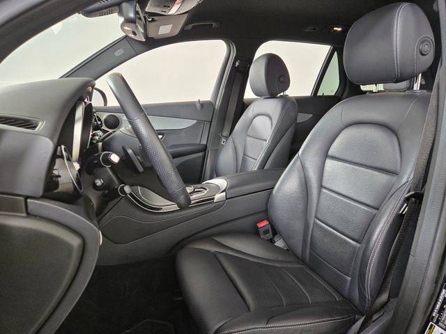 Used 2019 Mercedes-Benz GLC 300 4MATIC image 14