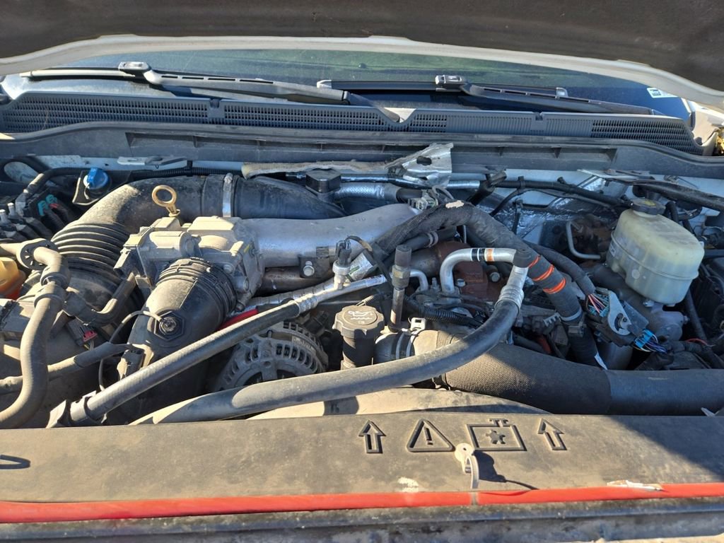 Used 2015 GMC Sierra 2500 SLT w/ Duramax Plus Package image 7