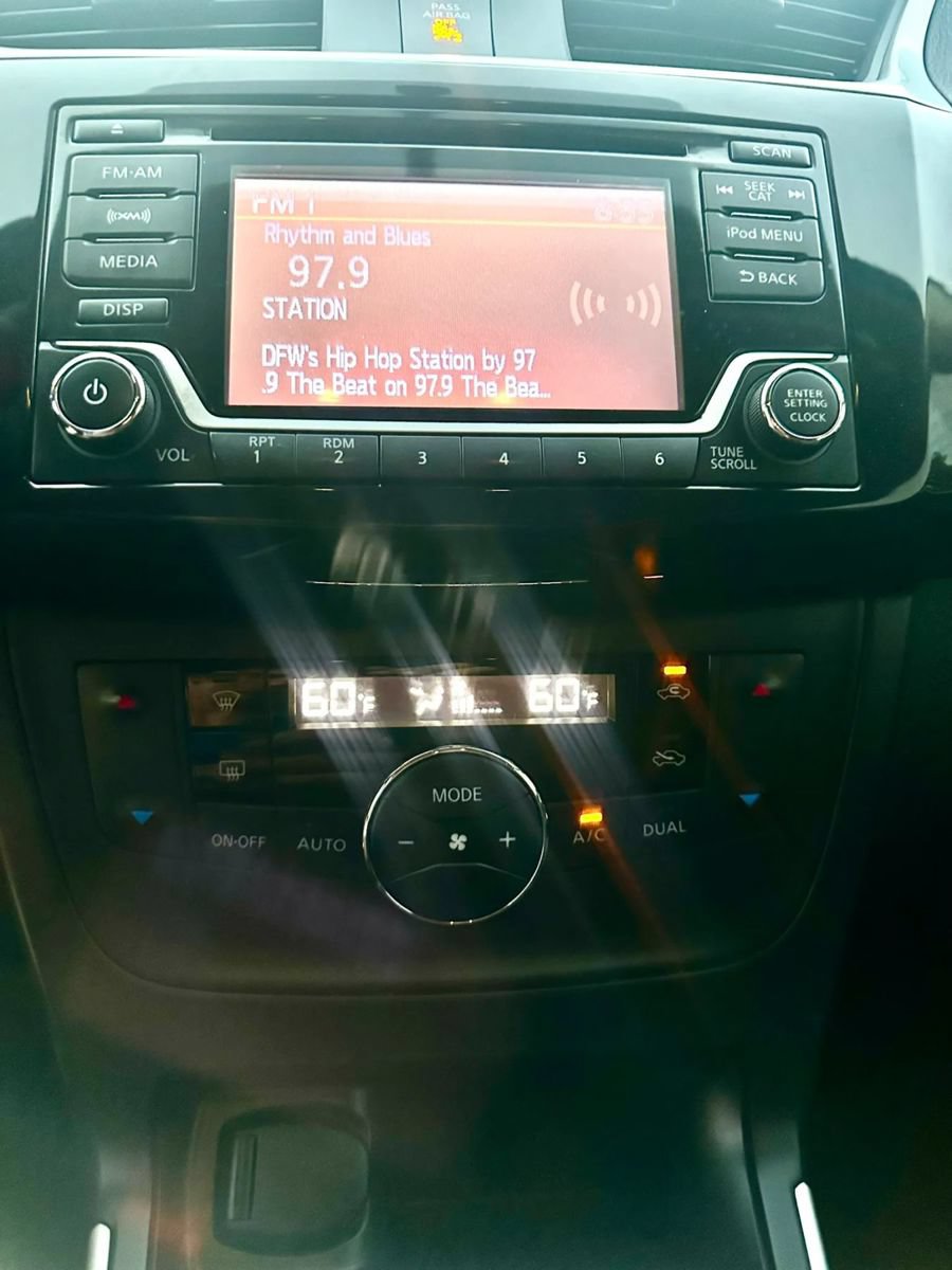 Used 2018 Nissan Sentra SV FWD image 15