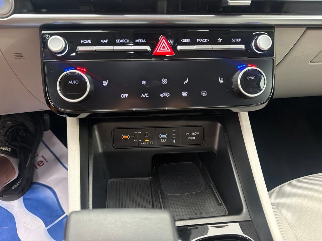 Used 2025 Hyundai Tucson SEL FWD image 34