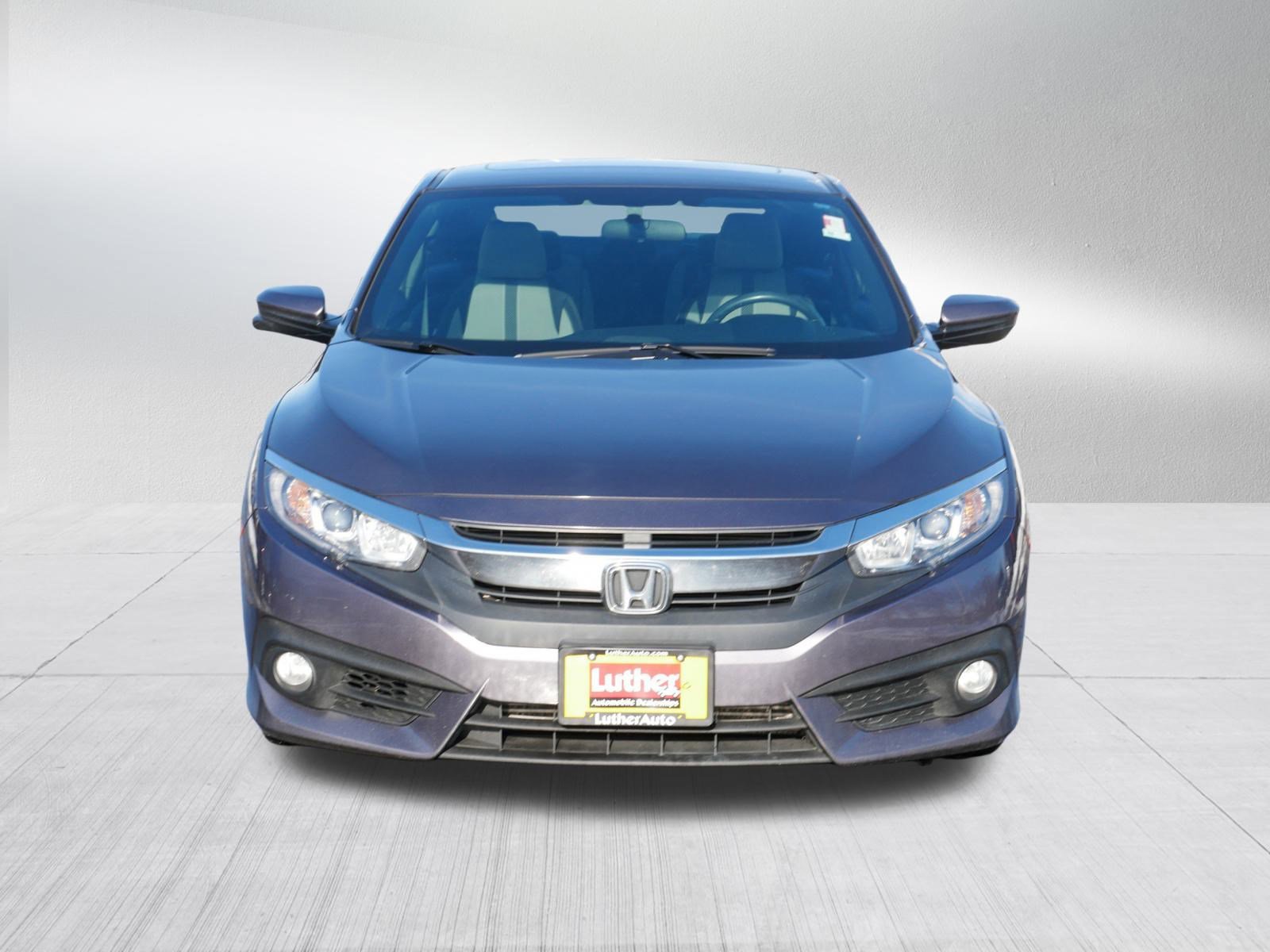 Certified 2018 Honda Civic EX-T image 2