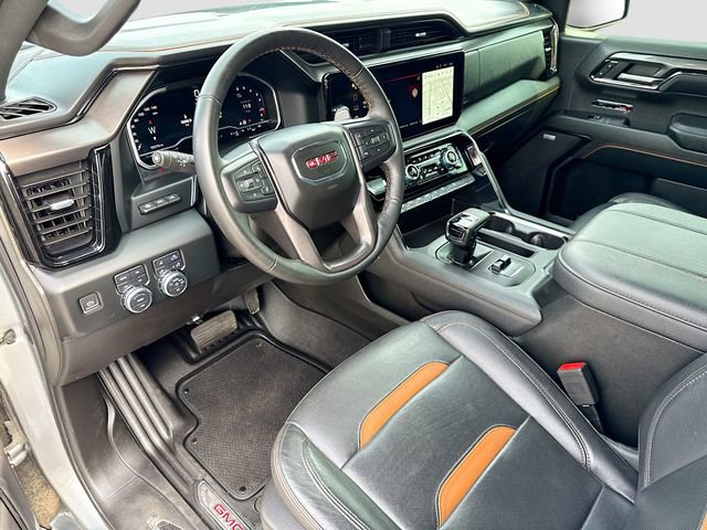 Used 2023 GMC Sierra 1500 AT4 w/ Technology Package AWD/4WD image 9