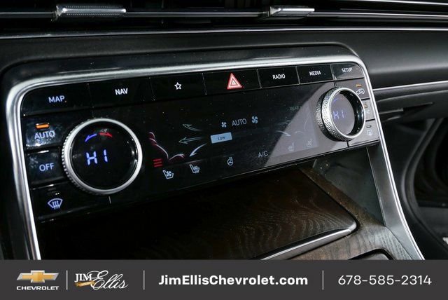 Used 2023 Genesis GV80 2.5T w/ Prestige Package image 16