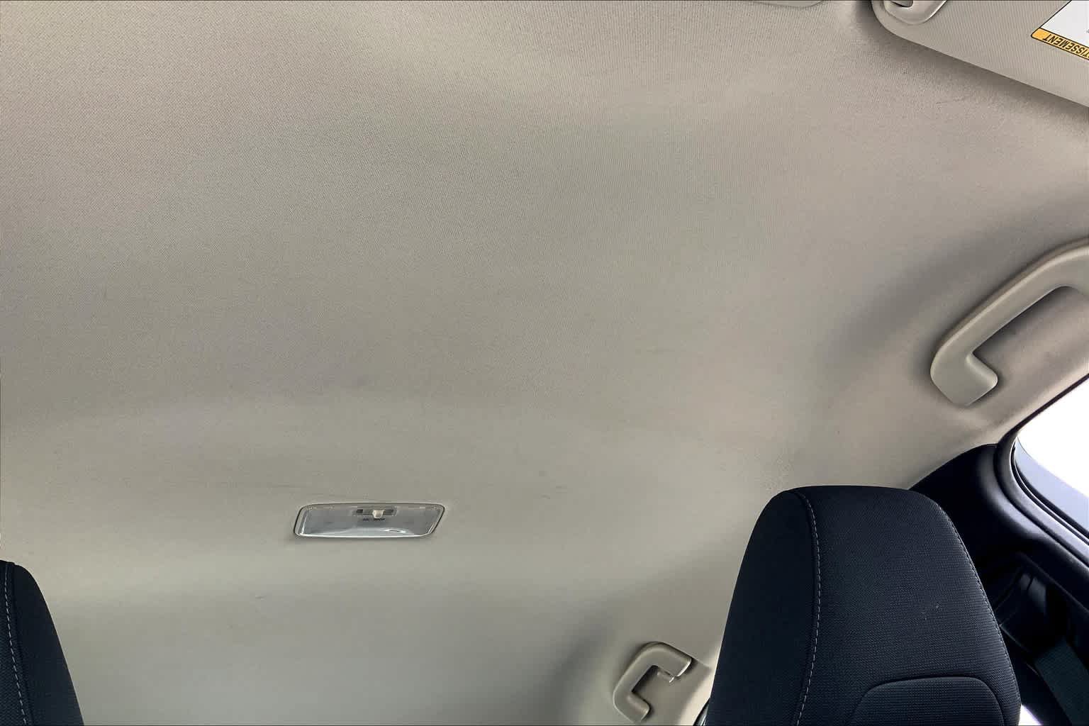 Used 2022 Toyota Corolla LE FWD image 14
