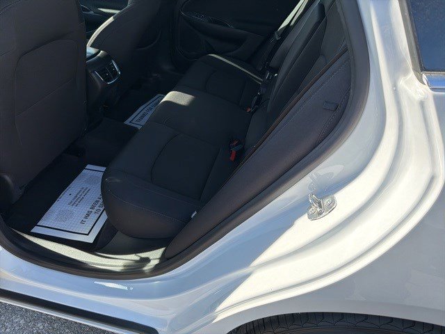 Used 2024 Chevrolet Malibu LT image 10