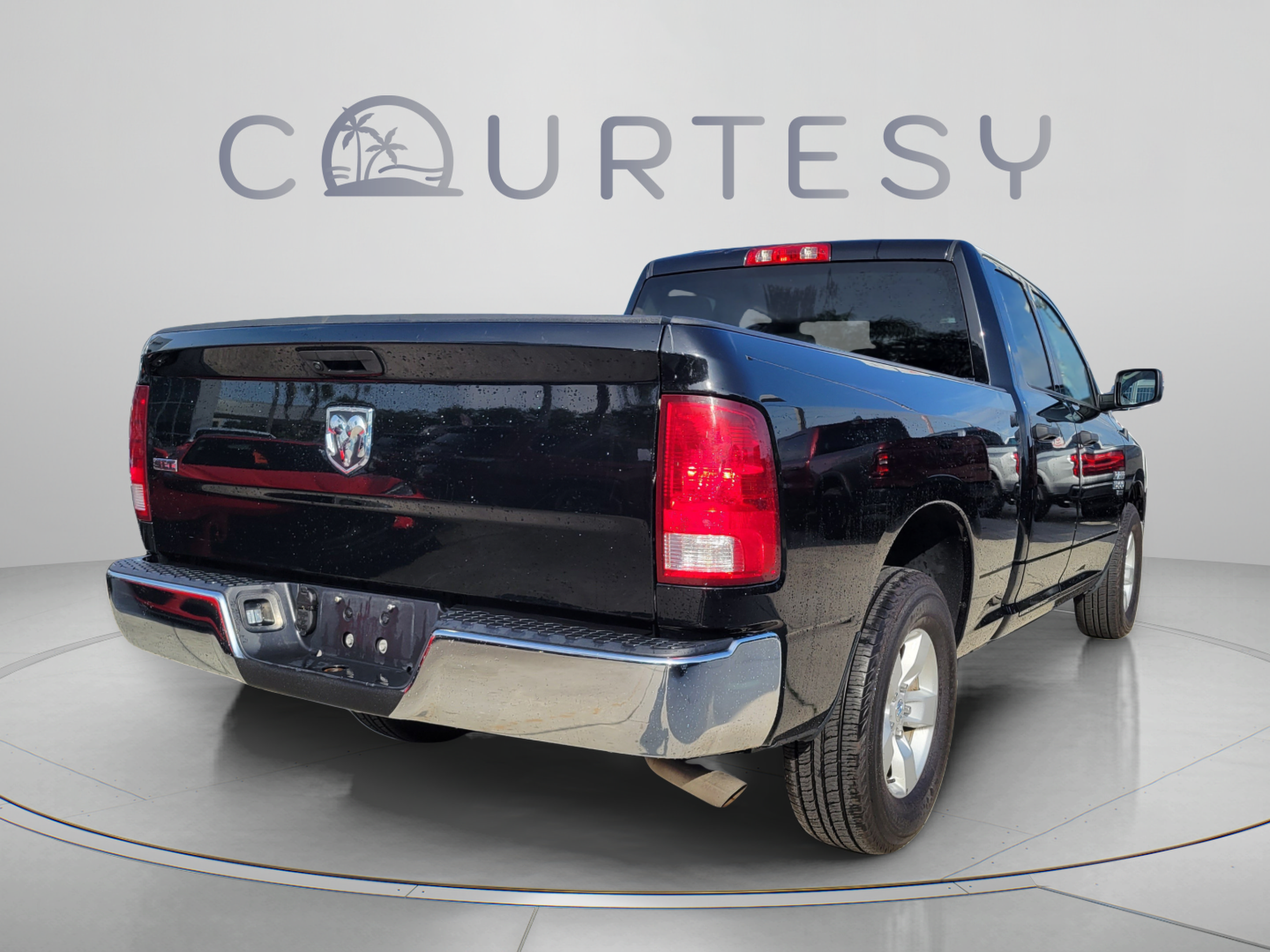 Certified 2024 RAM 1500 Classic SLT RWD image 3