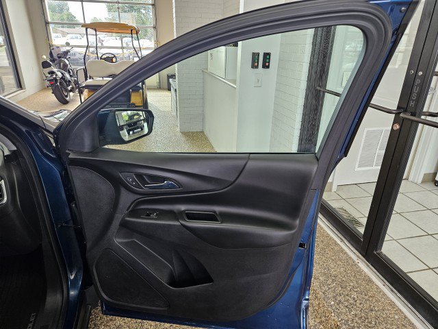 Used 2020 Chevrolet Equinox LT FWD image 14
