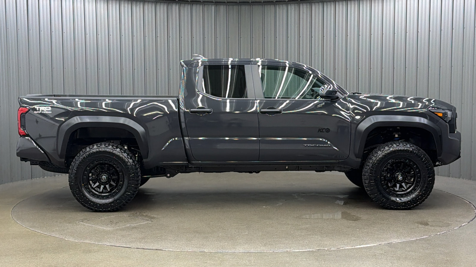 Used 2026 Toyota Tacoma TRD Off-Road AWD/4WD image 6