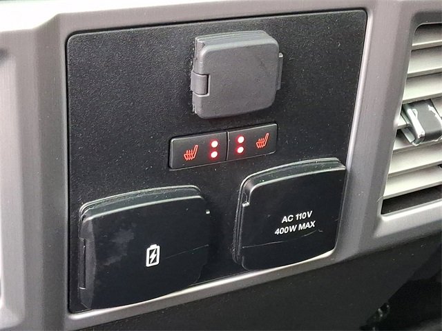 Used 2019 Ford F350 Platinum w/ Platinum Ultimate Package image 11