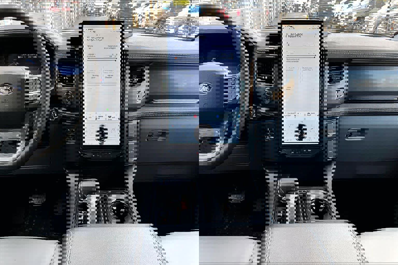 Certified 2025 Ford F150 Lightning Flash image 6