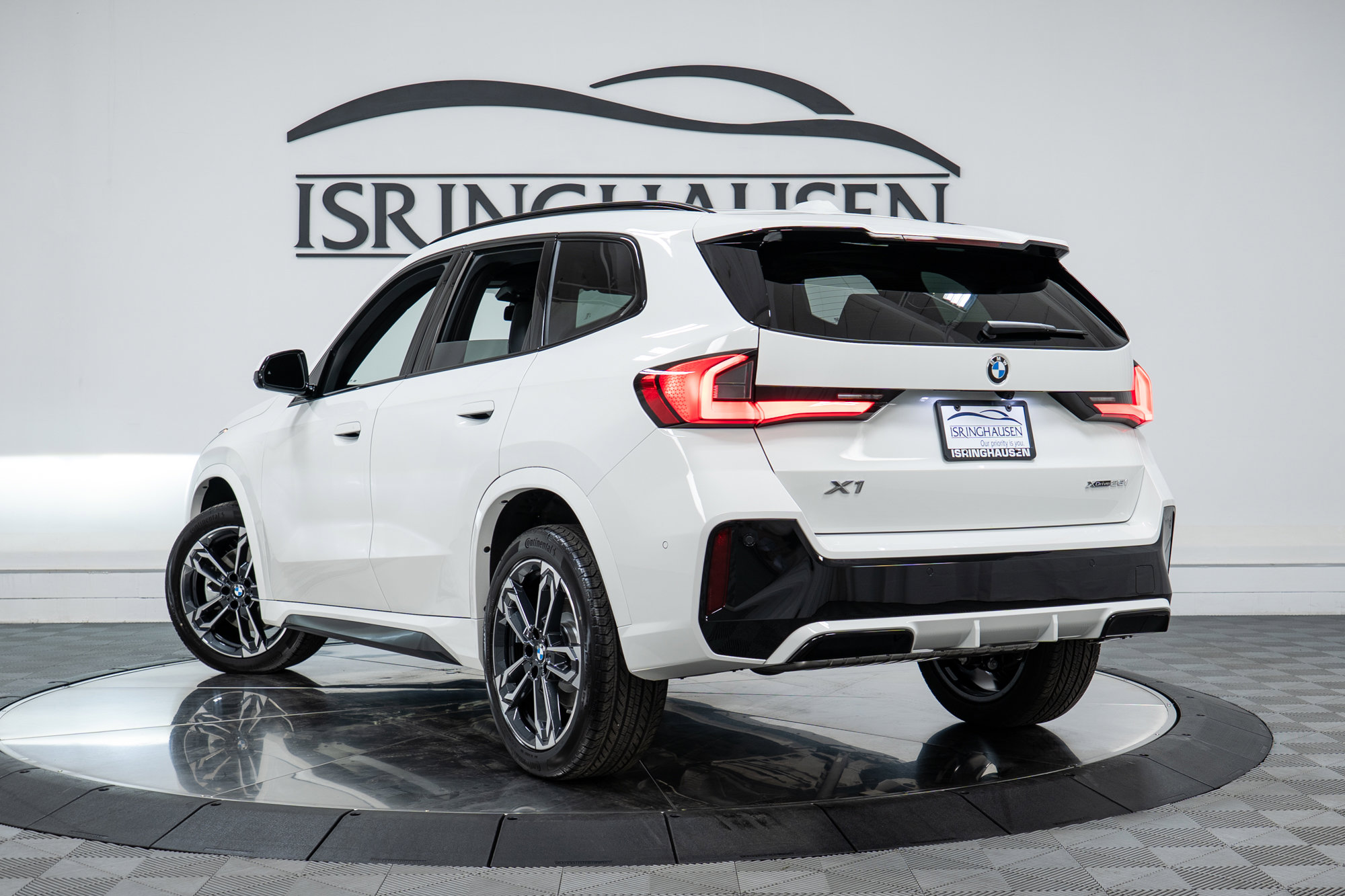 Used 2026 BMW X1 xDrive28i w/ M Sport Package image 28