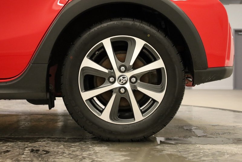 Used 2018 Toyota Prius C Two image 36