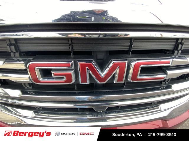 Used 2020 GMC Acadia SLT w/ Driver Alert Package II image 34