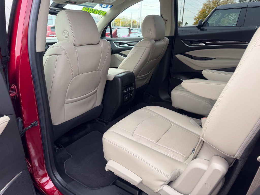 Used 2018 Buick Enclave Premium w/ Trailering Package FWD image 18
