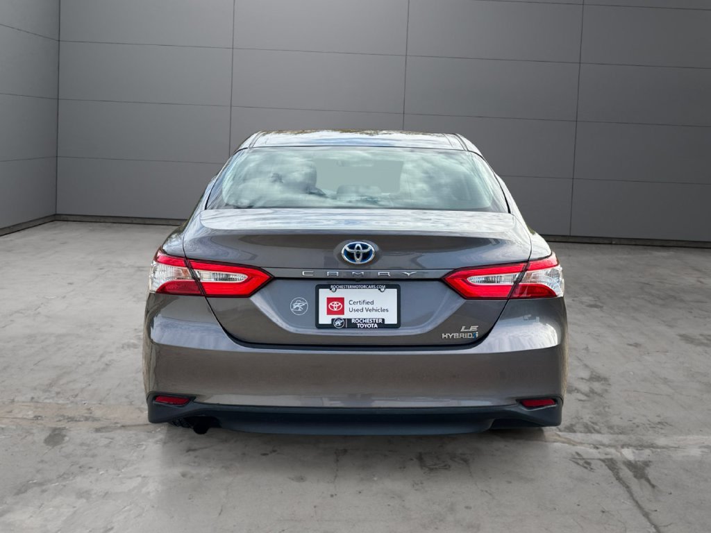 Used 2018 Toyota Camry LE FWD image 4