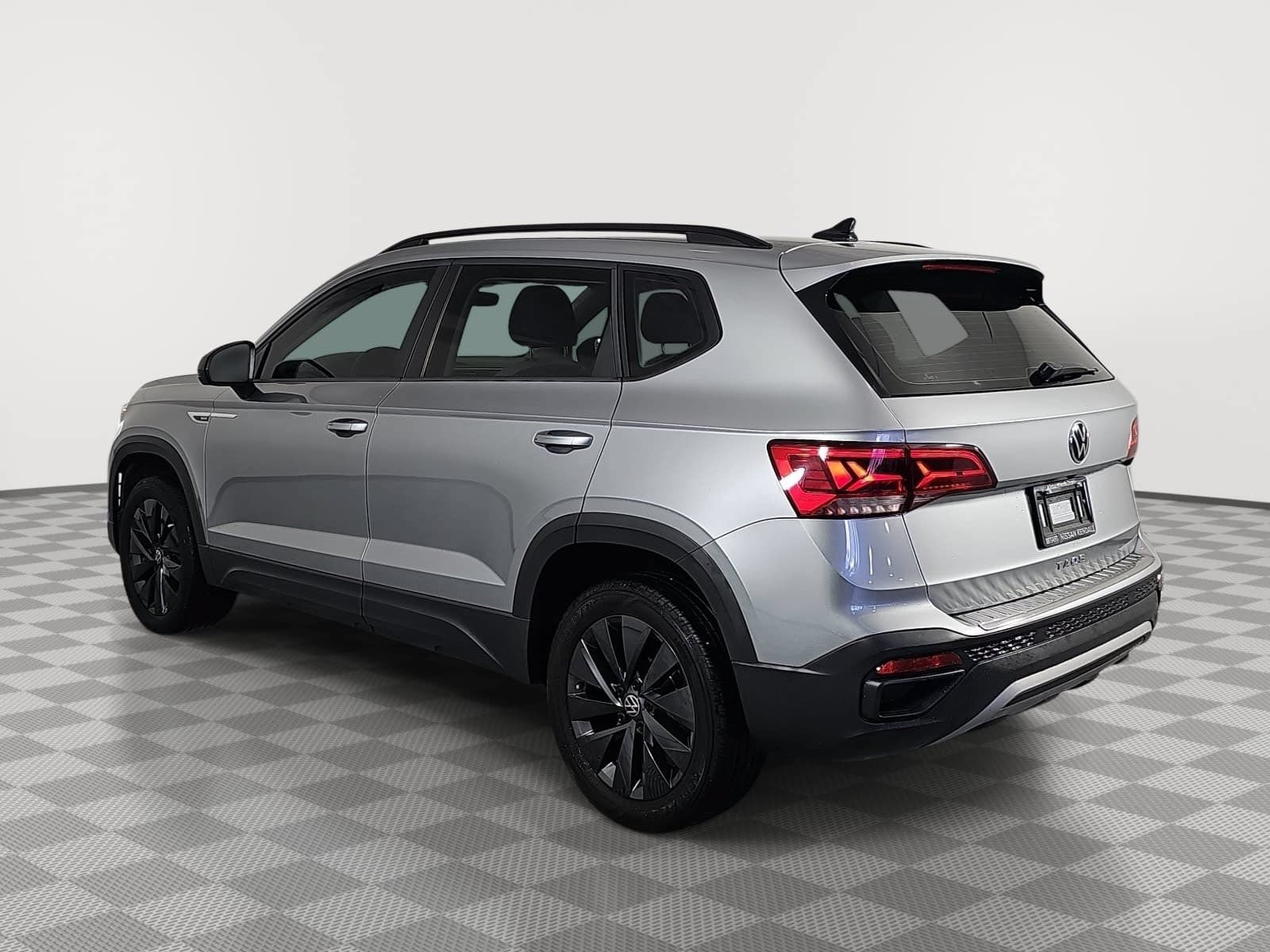 Used 2023 Volkswagen Taos S FWD image 6