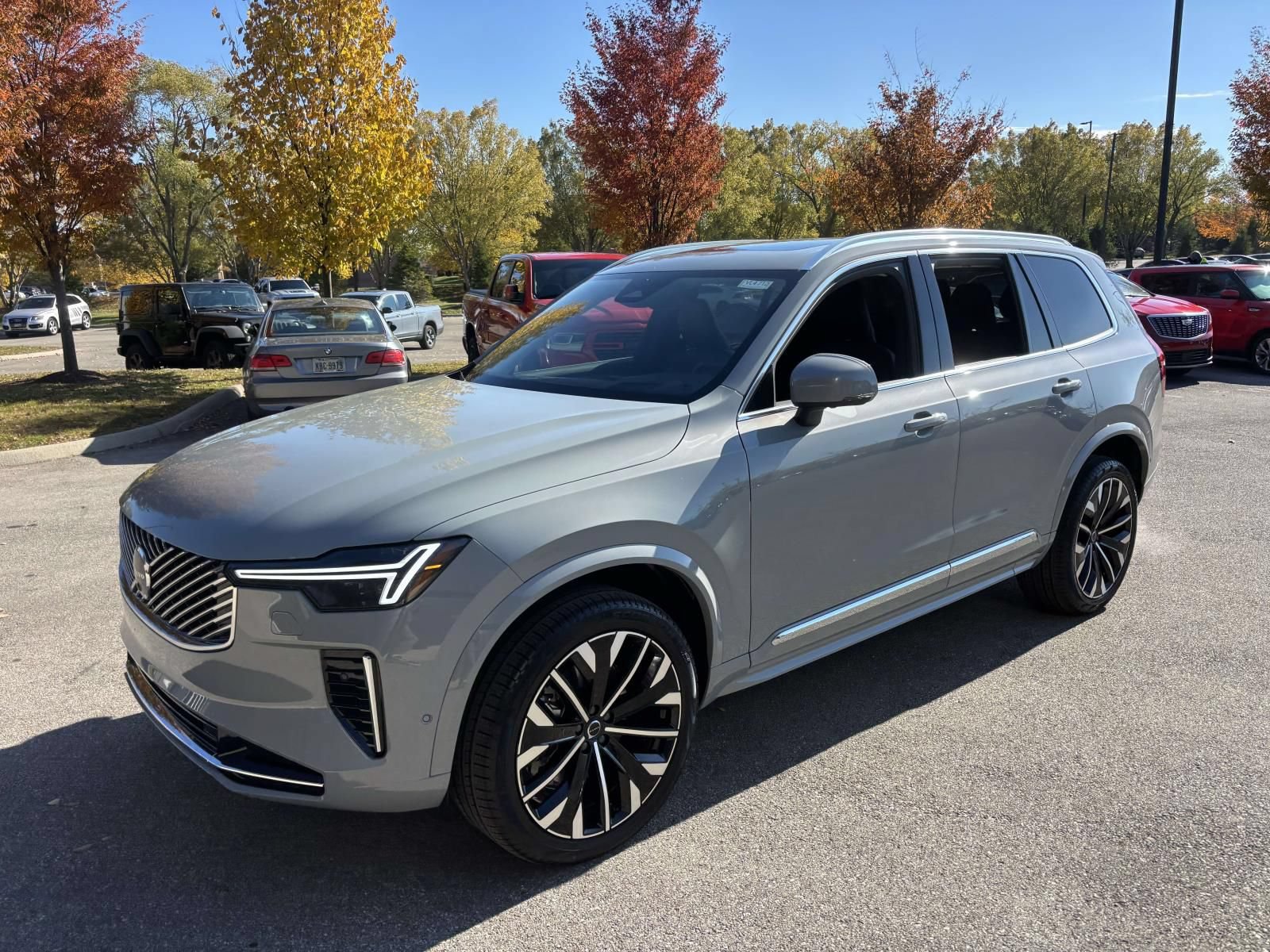 New 2026 Volvo XC90 B6 Ultra w/ Protection Package AWD/4WD image 3