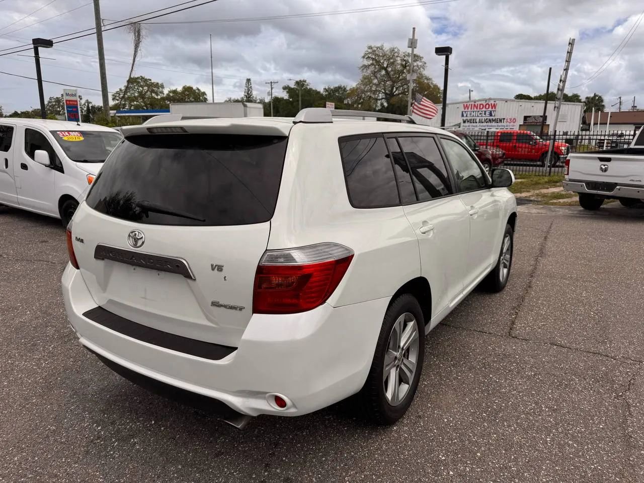 Used 2008 Toyota Highlander Sport image 17