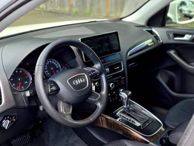 Used 2014 Audi Q5 2.0T Premium AWD/4WD image 16