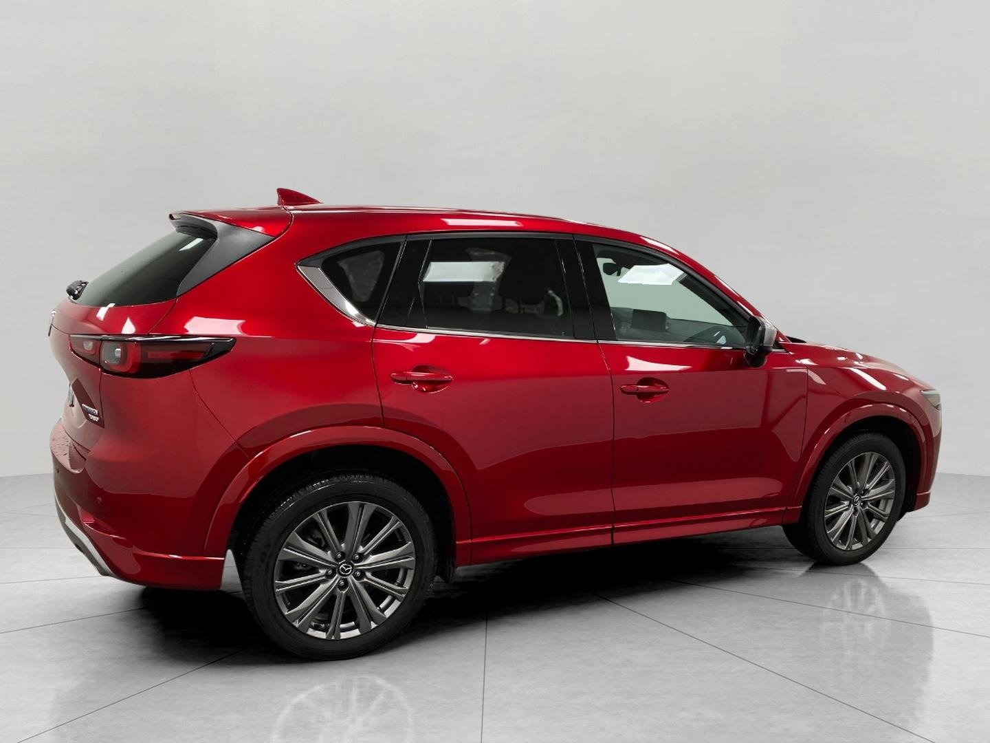 Used 2024 MAZDA CX-5 Signature image 2