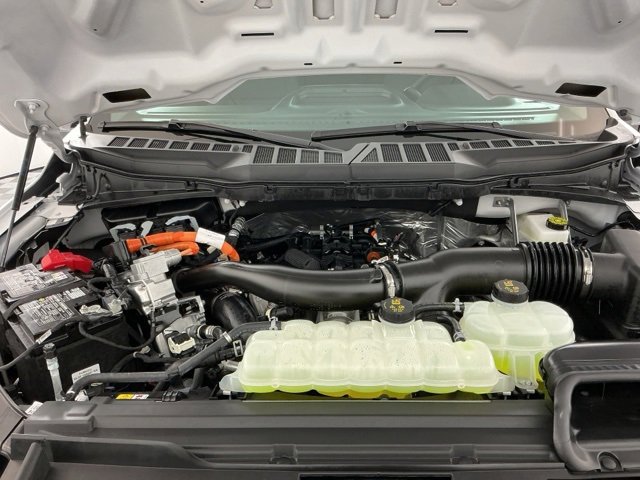 Used 2025 Ford F150 XL w/ Equipment Group 104A Hybrid image 29