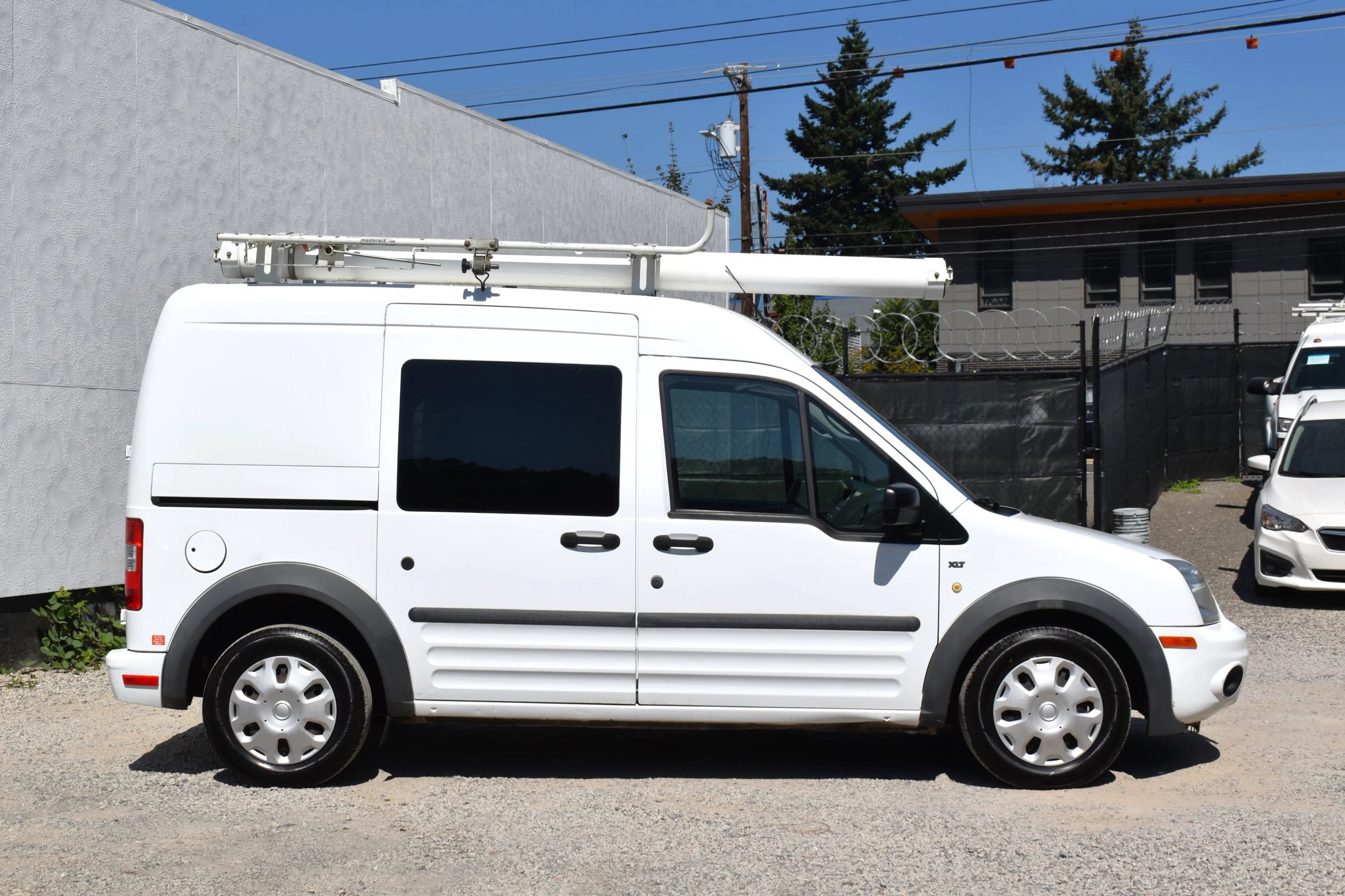 Used 2013 Ford Transit Connect XLT FWD image 6