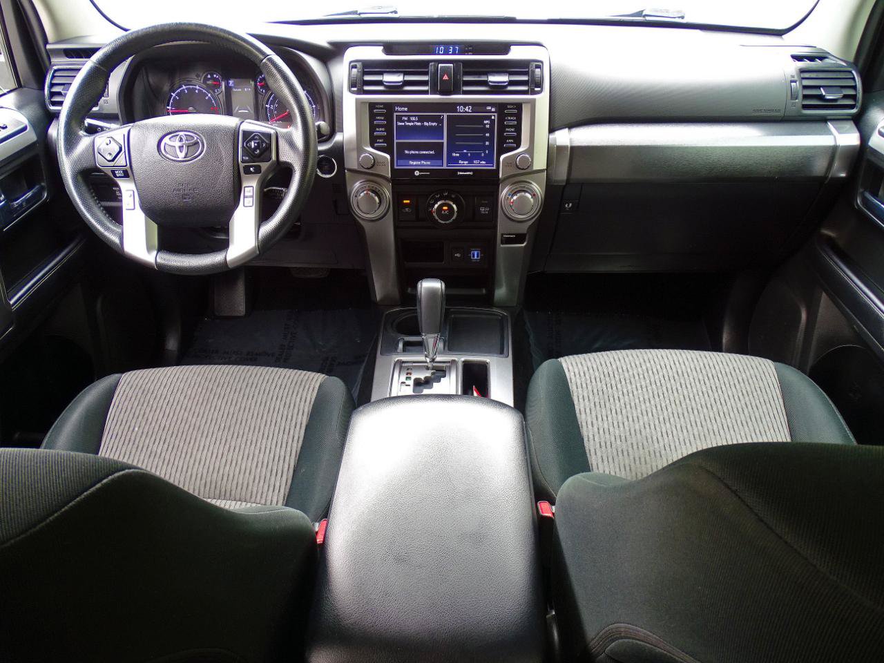Used 2022 Toyota 4Runner SR5 RWD image 33