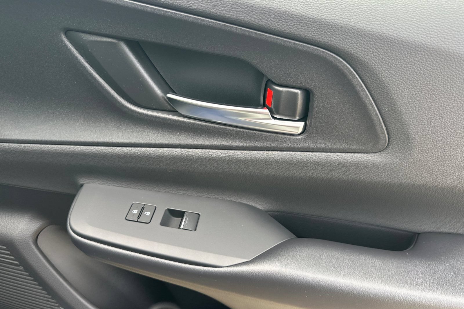 New 2026 Toyota Prius Plug-In Hybrid FWD image 20