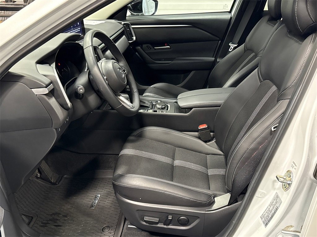 Certified 2025 MAZDA CX-50 2.5 Hybrid w/ Weather Package image 6