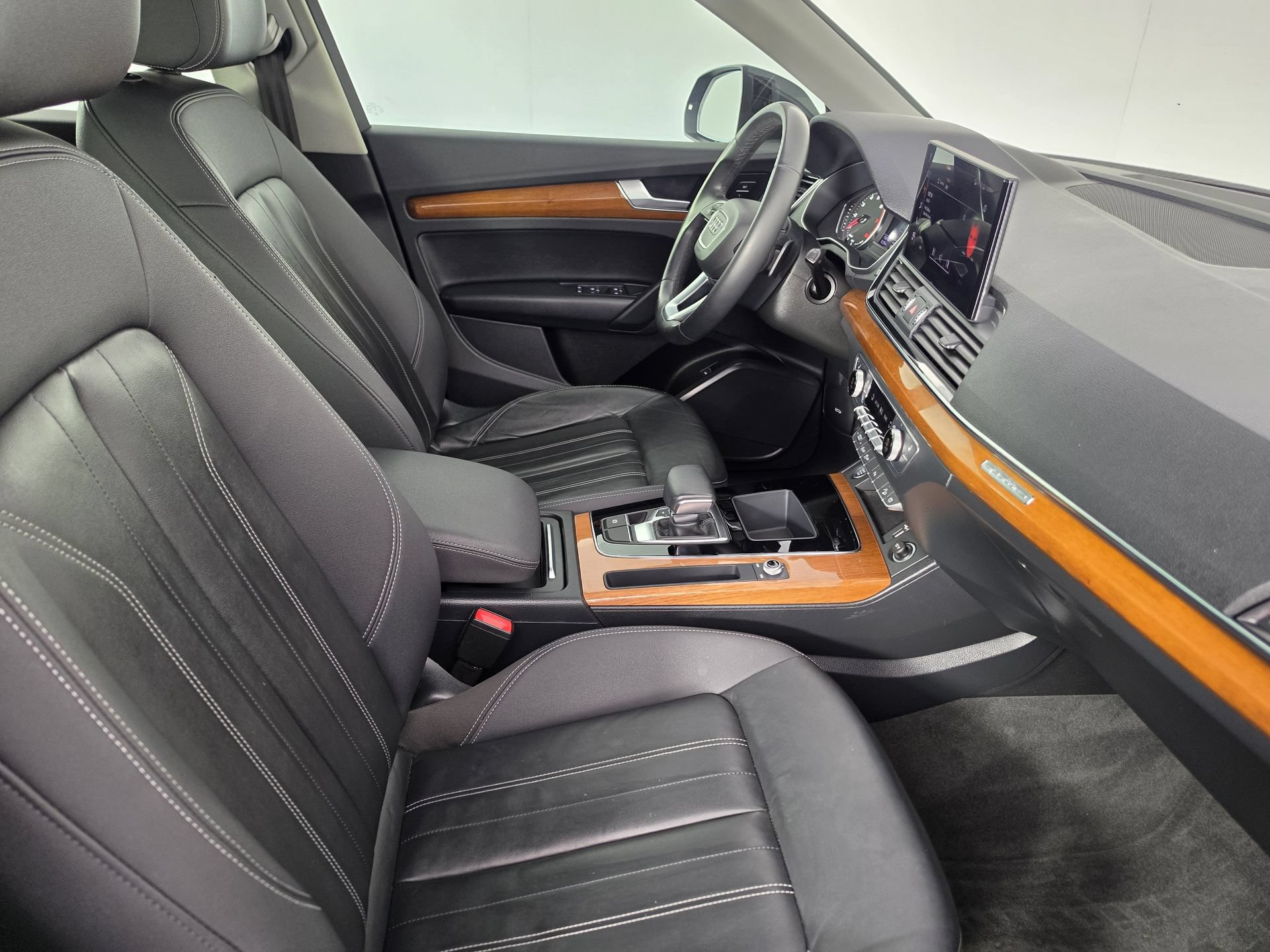 Used 2021 Audi Q5 2.0T Premium w/ Convenience Package AWD/4WD image 33