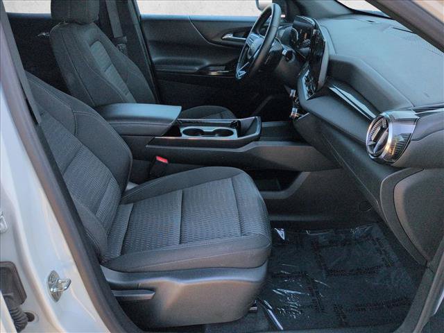 Used 2025 Chevrolet Equinox LT AWD/4WD image 28