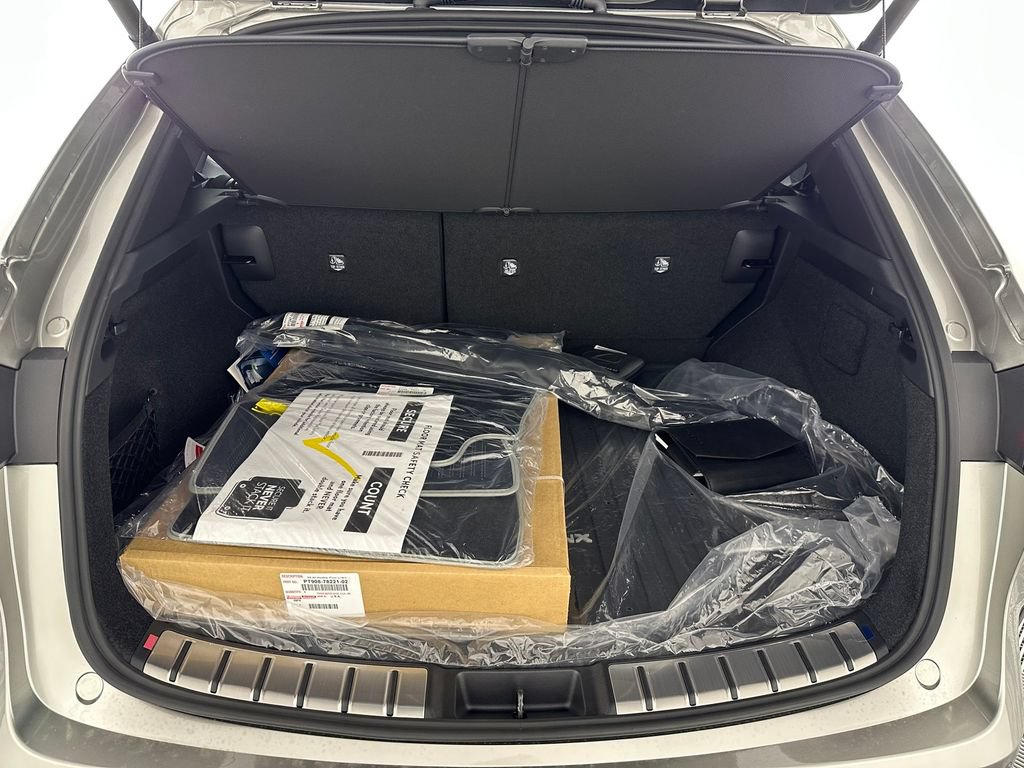 New 2026 Lexus NX 350 F Sport AWD/4WD image 41
