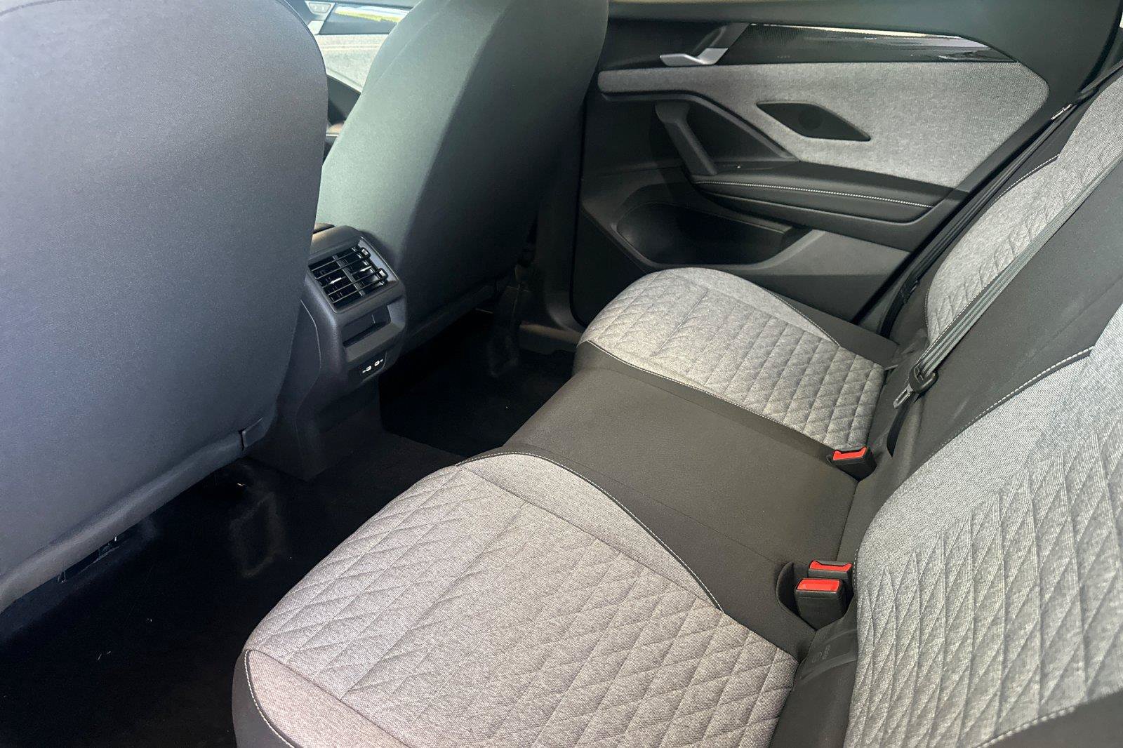New 2026 Volkswagen Tiguan S AWD/4WD image 12