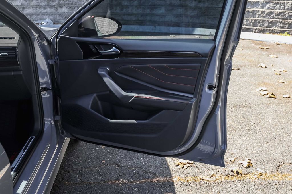 Used 2023 Volkswagen Jetta GLI Autobahn w/ GLI Black Package image 13