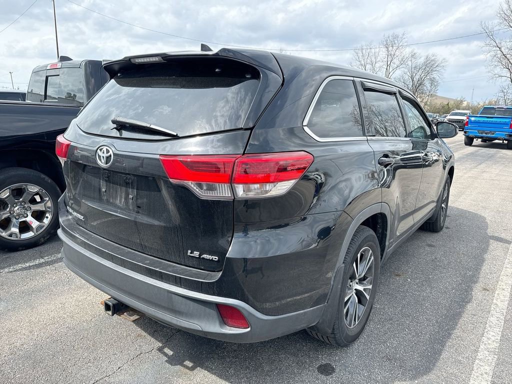 Used 2019 Toyota Highlander Plus image 3