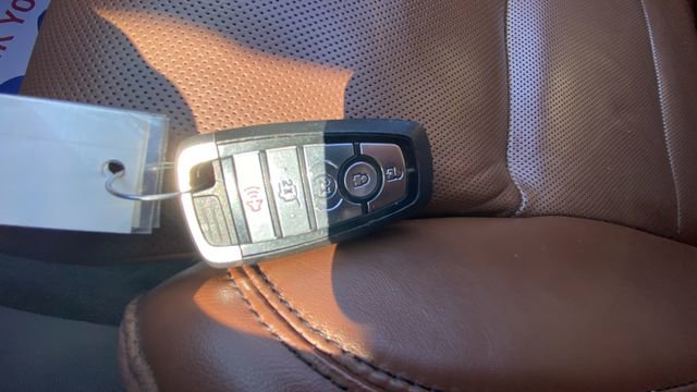 Used 2020 Lincoln Aviator Reserve w/ Equipment Group 201A image 21