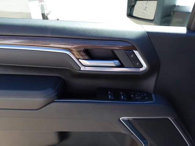 Used 2025 Chevrolet Silverado 2500 LT w/ Convenience Package AWD/4WD image 27