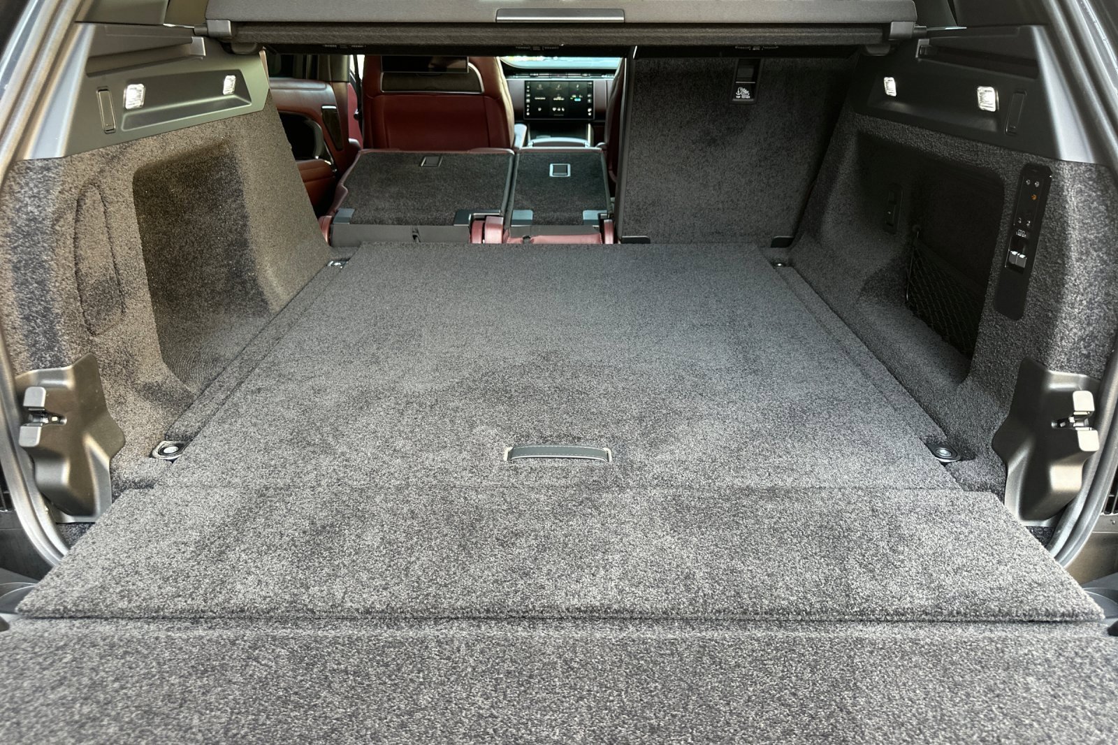 Used 2024 Land Rover Range Rover Autobiography image 16