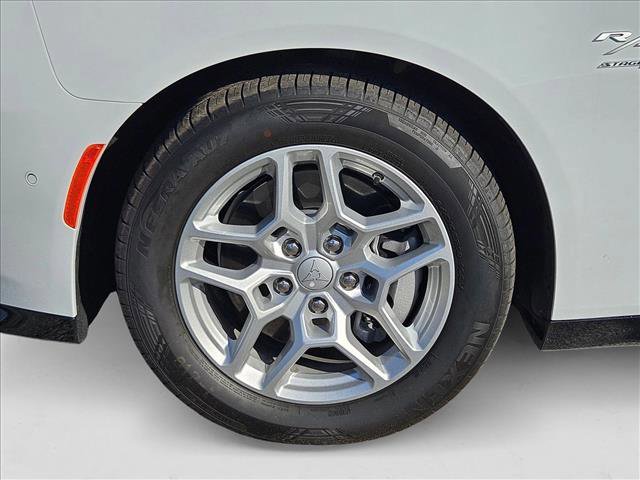 Used 2024 Dodge Charger R/T w/ Quick Order Package 25M R/T image 23