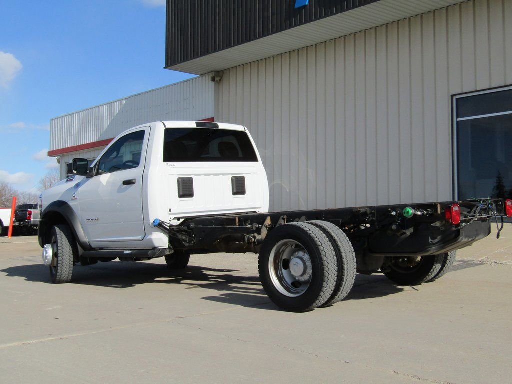 Used 2022 RAM 5500 Tradesman image 10