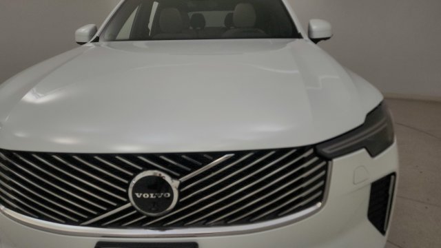 Used 2026 Volvo XC90 B6 Plus AWD/4WD image 24